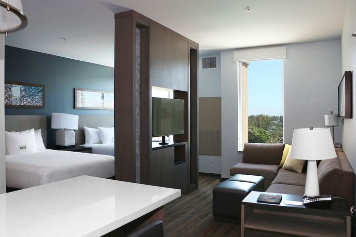 Room 26 of 56