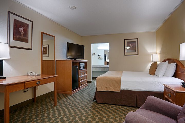 Room 5 of 22