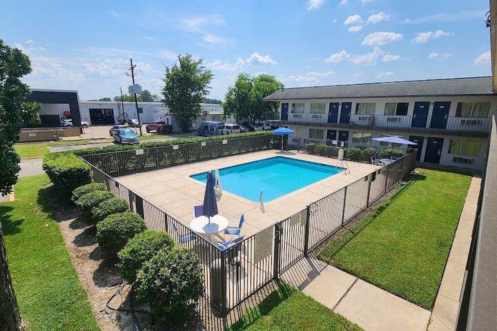 Motel 6 Conroe TX