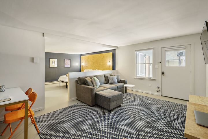 Room 35 of 44