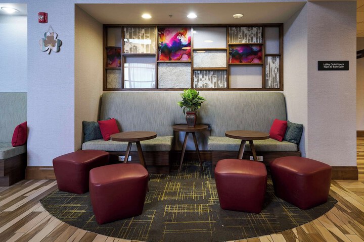 Hampton Inn & Suites Salinas