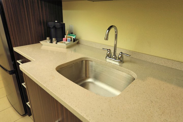Home2 Suites by Hilton Erie PA