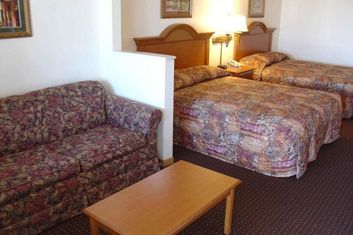 Room 16 of 46