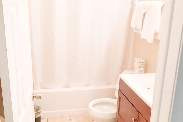 Room 40 of 62