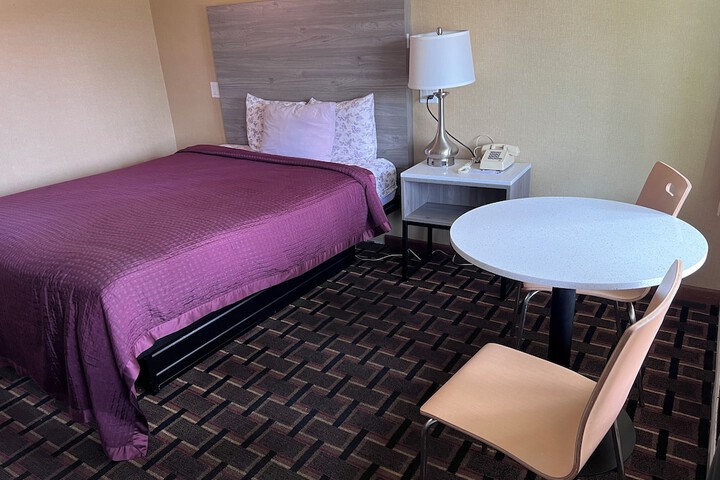 Fairbridge Inn Express