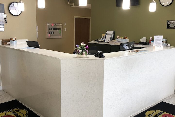 Super 8 by Wyndham S Jordan / Sandy/Slc Area