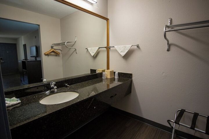 Deluxe Inn & Suites Morgan City