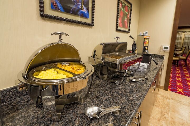Breakfast/Coffee Service 16 of 23