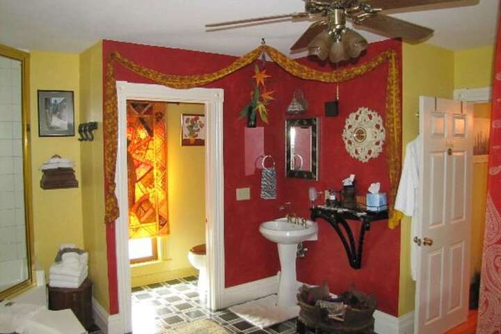 Room 10 of 39
