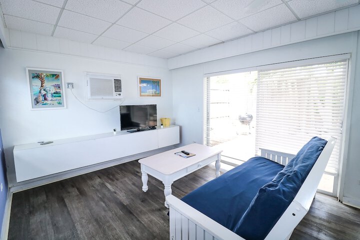 Room 123 of 198