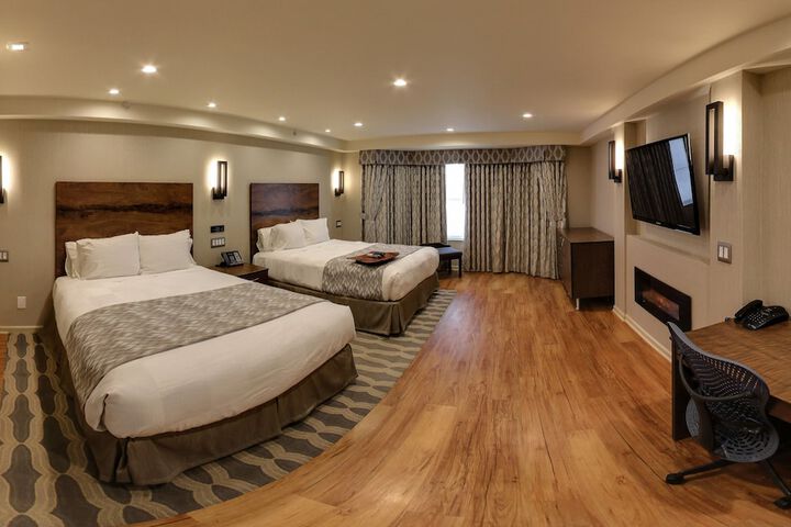 Hotel Strata