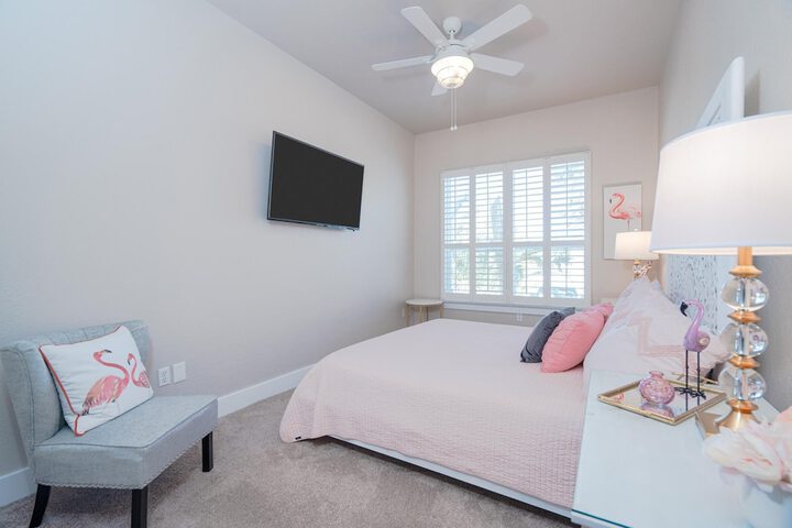 Room 25 of 61