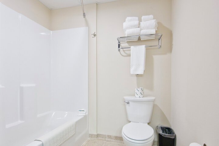 Cobblestone Inn & Suites - Boone