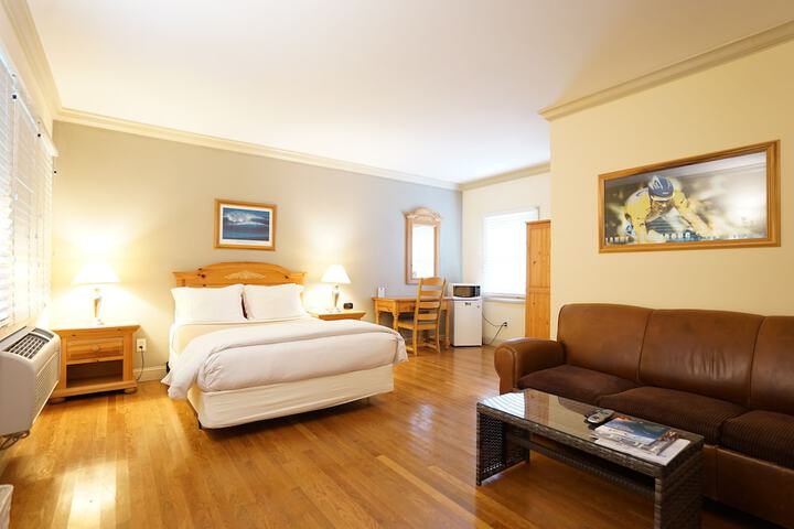 Room 26 of 33
