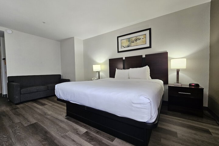 Quality Inn & Suites Lexington South