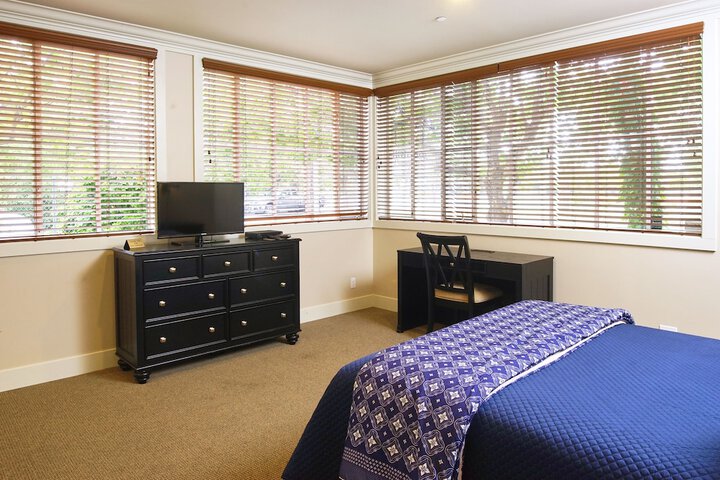 Room 40 of 79