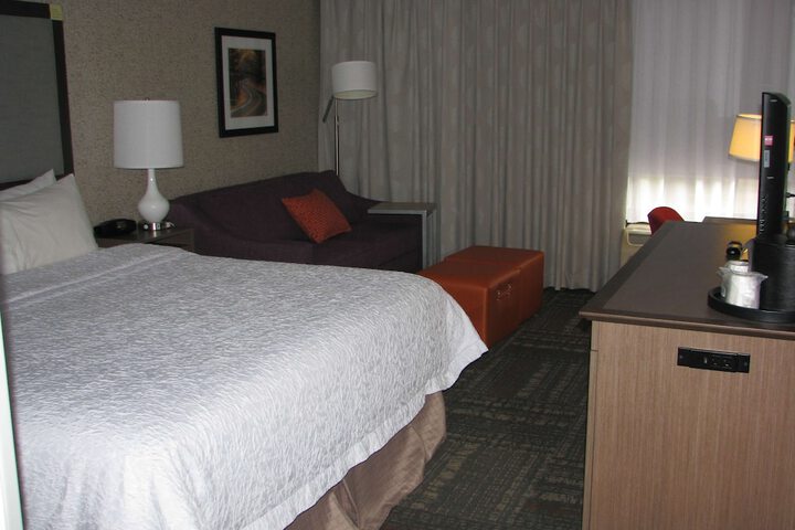 Room 11 of 50