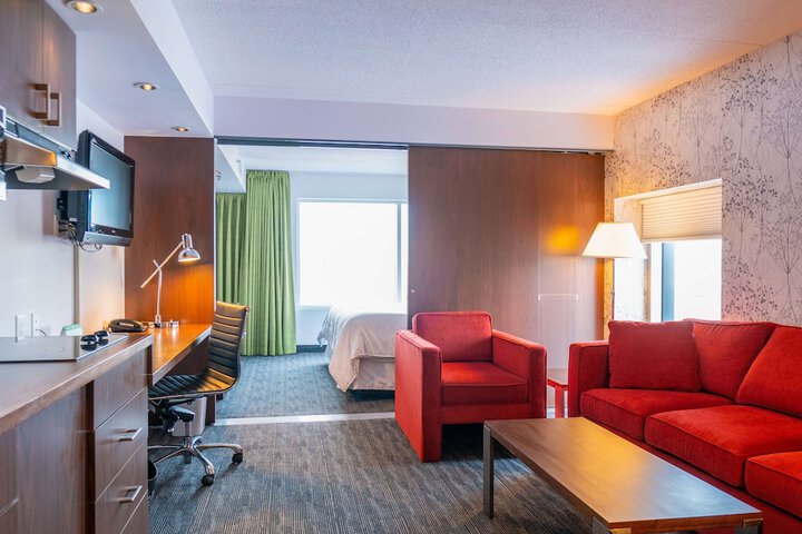 Room 29 of 34