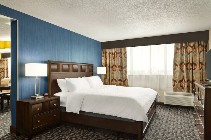Room 42 of 84