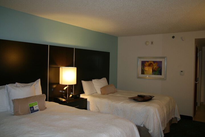 Room 44 of 98