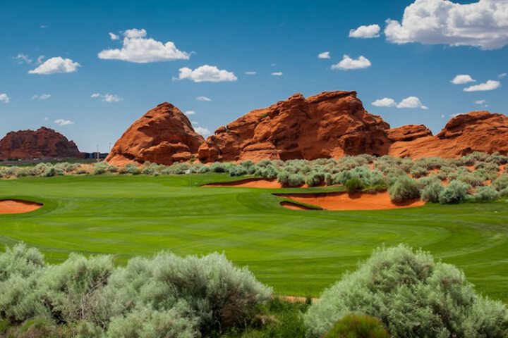 Vacation Rentals at Sand Hollow Resort