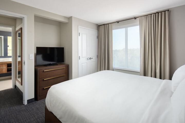 Room 29 of 51