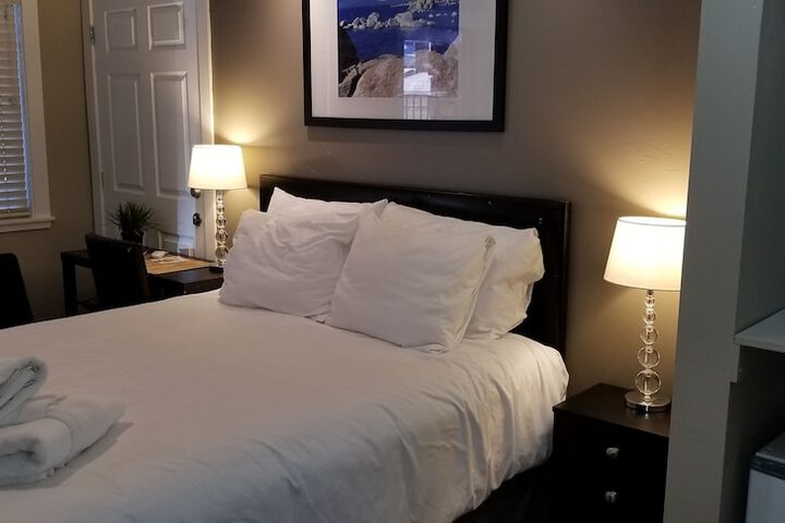 Room 166 of 245