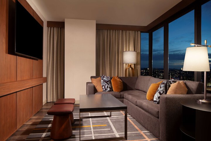 Room 50 of 130