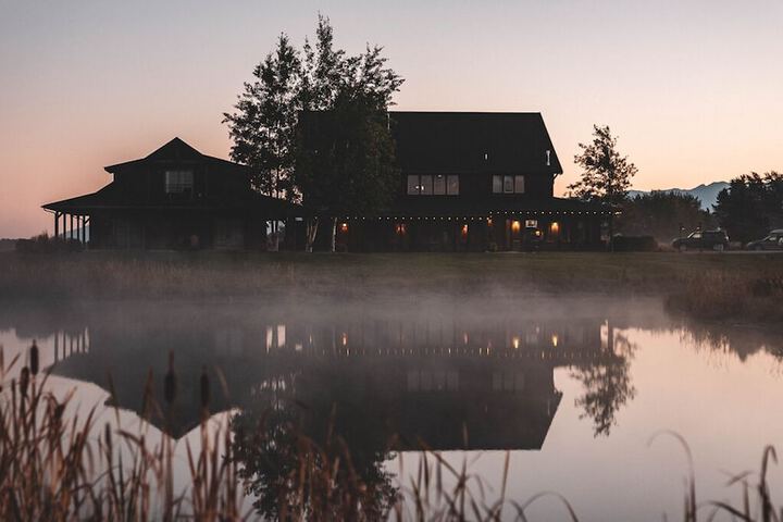 Gallatin River Lodge