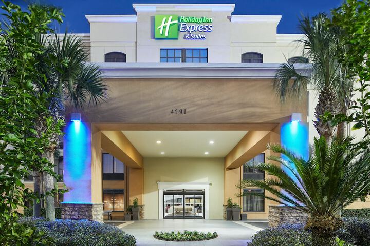 Hotel 6 of 50