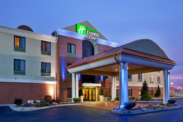 Holiday Inn Express & Suites OFallon / Shiloh by IHG