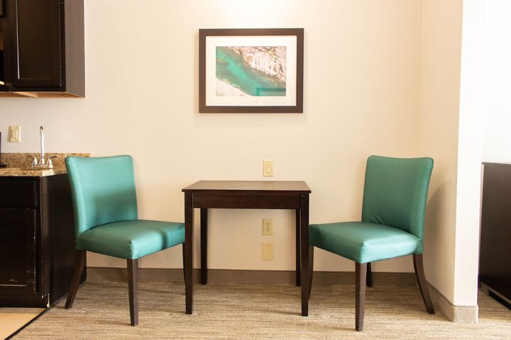 Room 25 of 39
