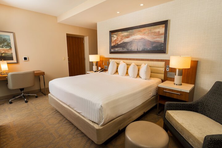 Room 21 of 28