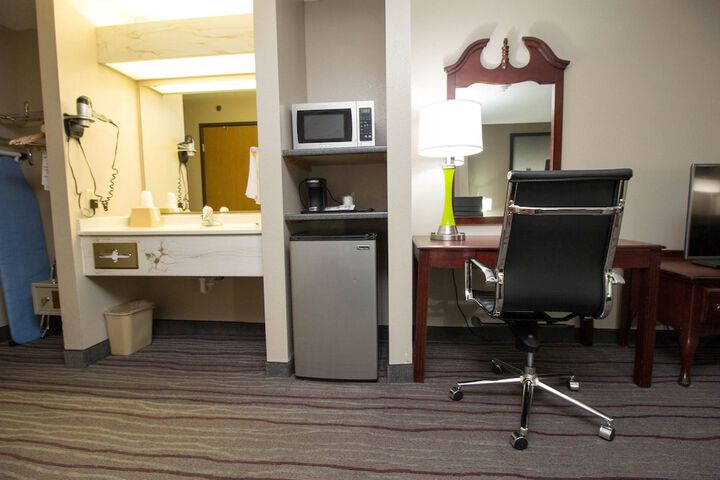 Super 8 by Wyndham Chicago OHare Airport
