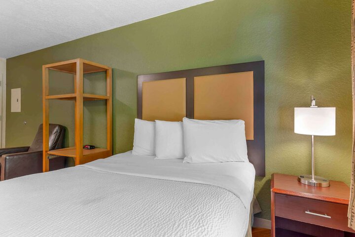 Extended Stay America Select Suites - Orlando - Maitland - Summit Tower Blv