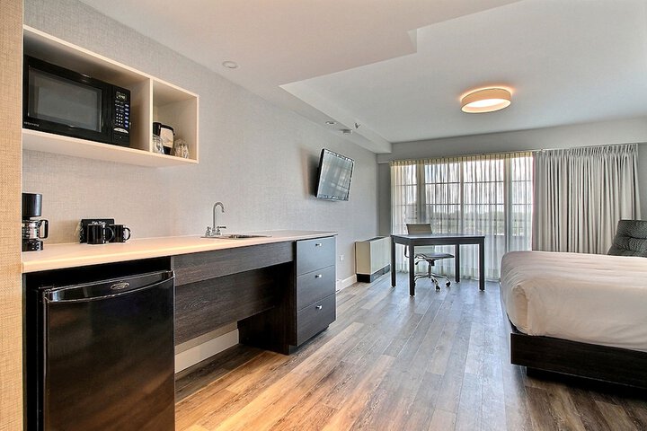 Room 68 of 107