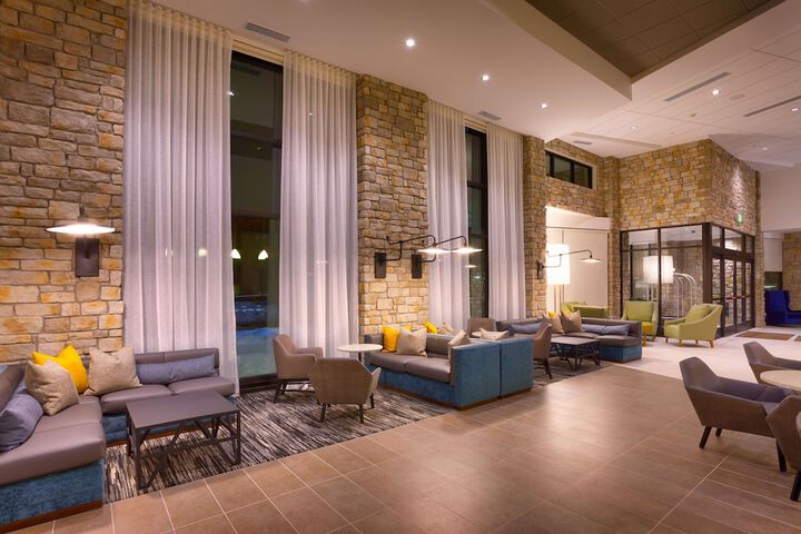 Hotel Interior 22 of 66