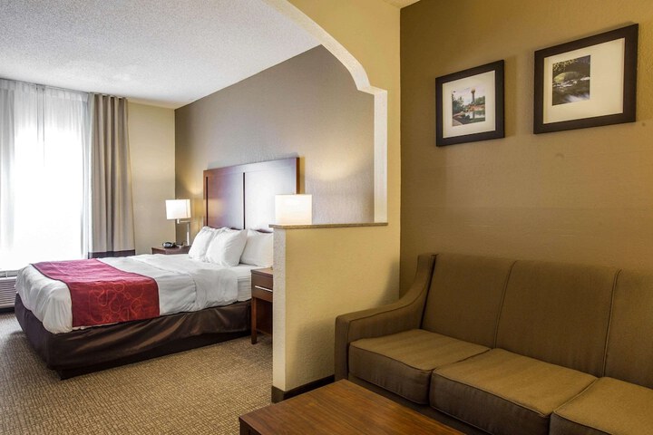 Quality Suites Morristown West