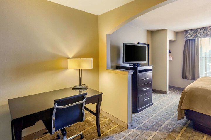 Room 26 of 30