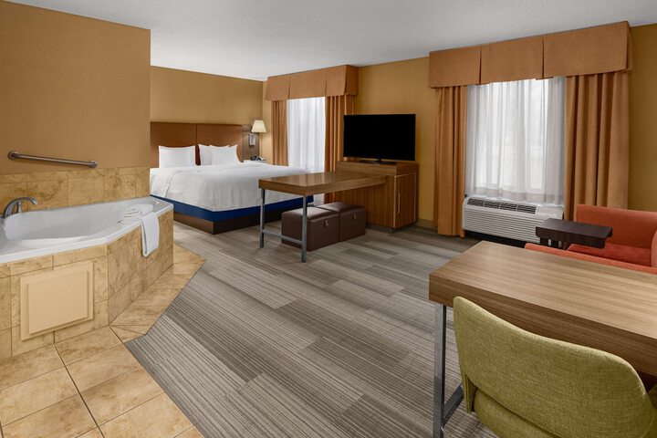 Room 33 of 45