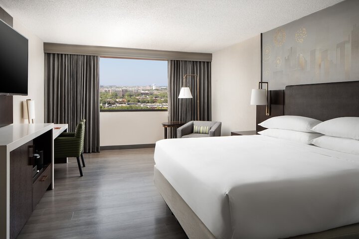 Room 40 of 73