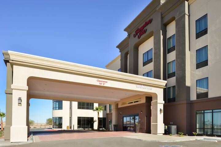 Hotel 1 of 33