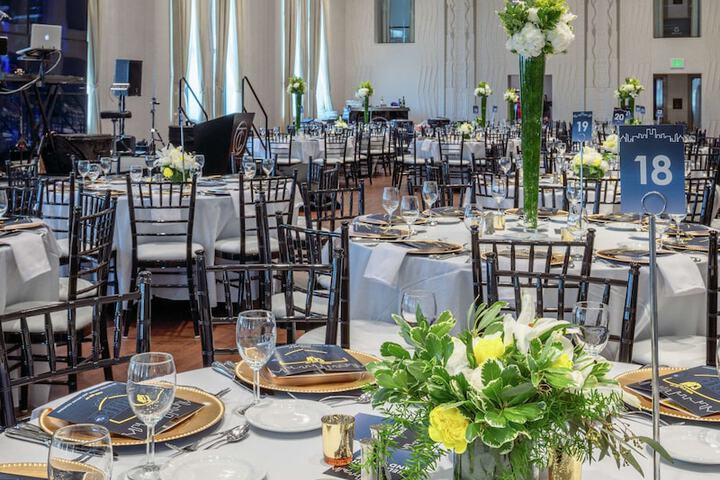 Tulsa Club Hotel Curio Collection by Hilton