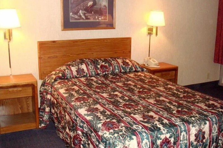 Room 14 of 20