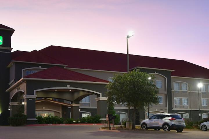 Hotel 3 of 50