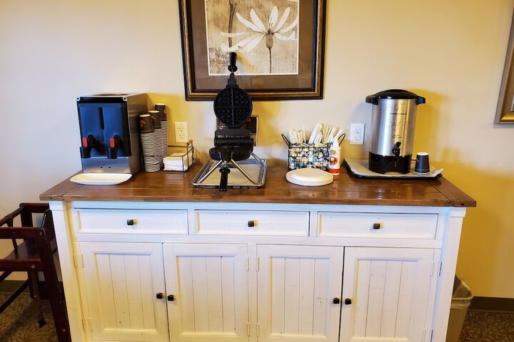 Clarion Hotel & Suites Williston