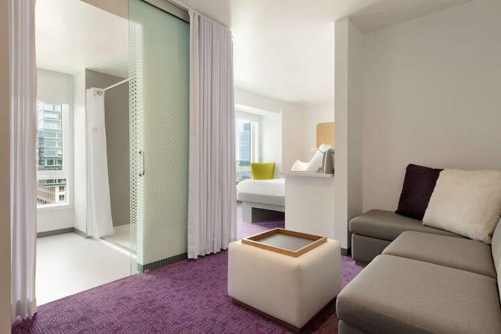 Room 22 of 50