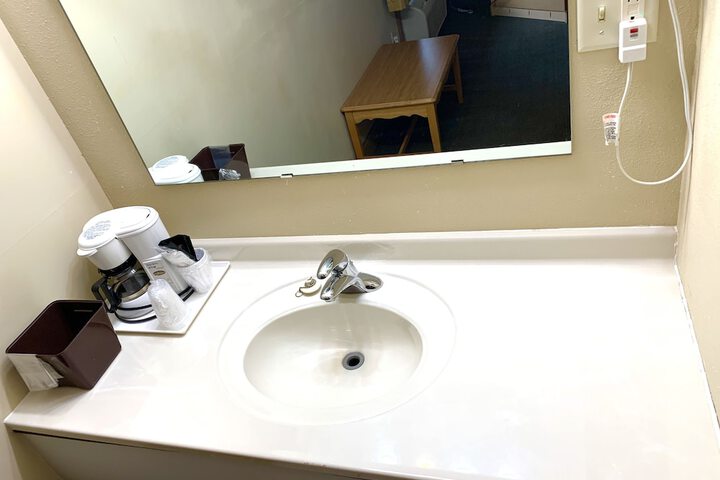 Room 256 of 334