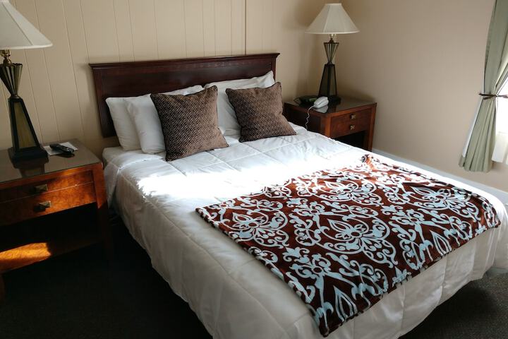 Hotel Wayne