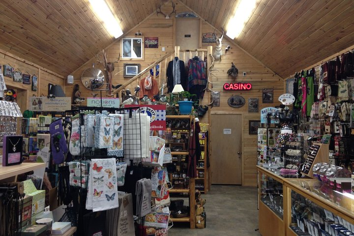 Gift Shop 90 of 188